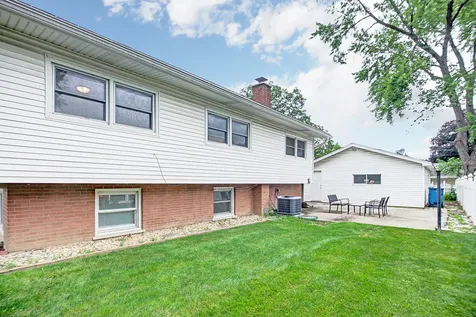 12661 South Major Avenue Palos Heights IL 60463