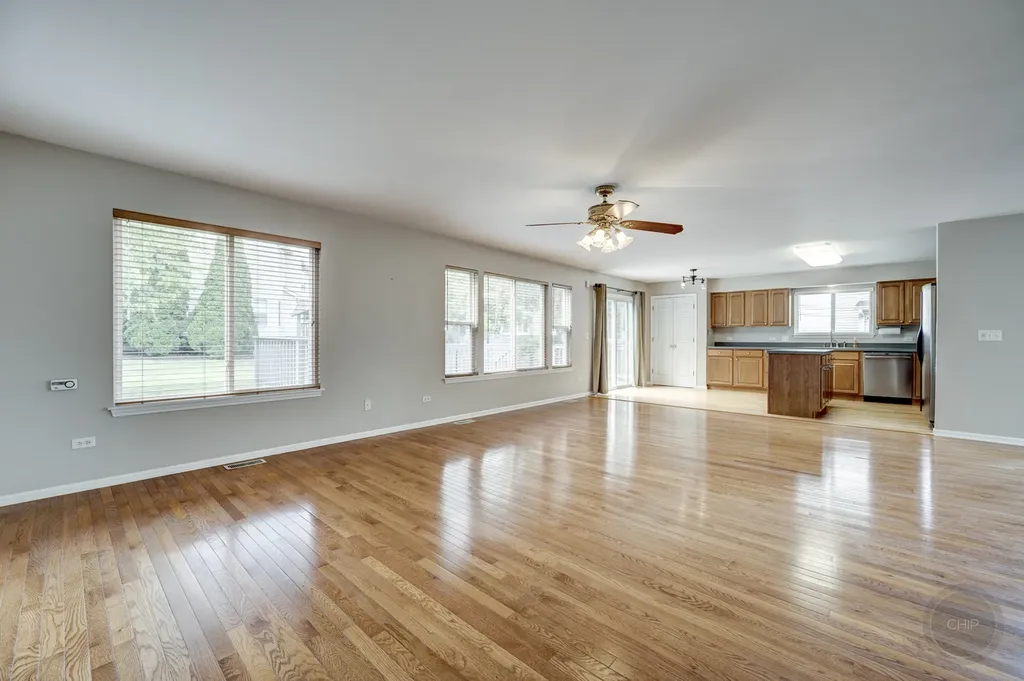 2631 Flagstone Circle Naperville IL 60564