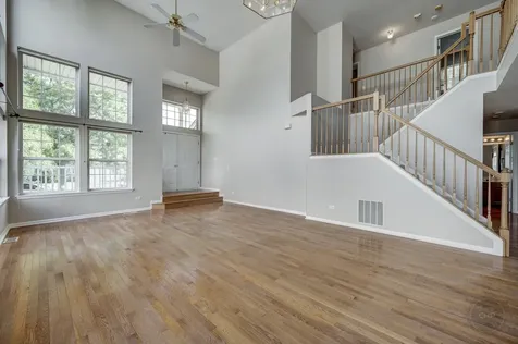 2631 Flagstone Circle Naperville IL 60564