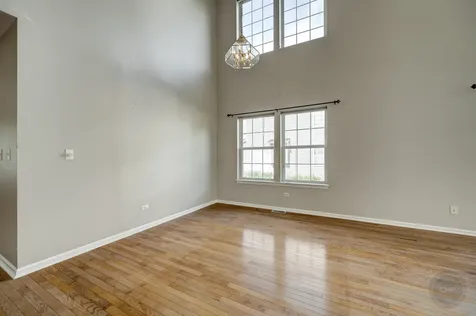 2631 Flagstone Circle Naperville IL 60564