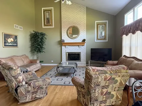 15n805 Pheasant Field Lane Hampshire IL 60140