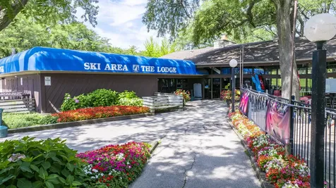 5517 East Lake Drive Lisle IL 60532