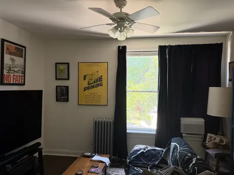 2833 West Walnut Street Chicago IL 60612
