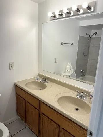 8400 South 84th Court Hickory Hills IL 60457
