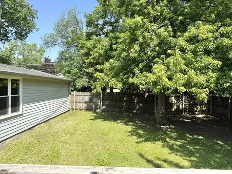 8400 South 84th Court Hickory Hills IL 60457