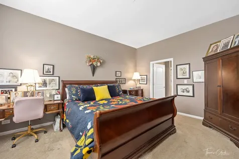 1770 Southern Circle Pingree Grove IL 60140
