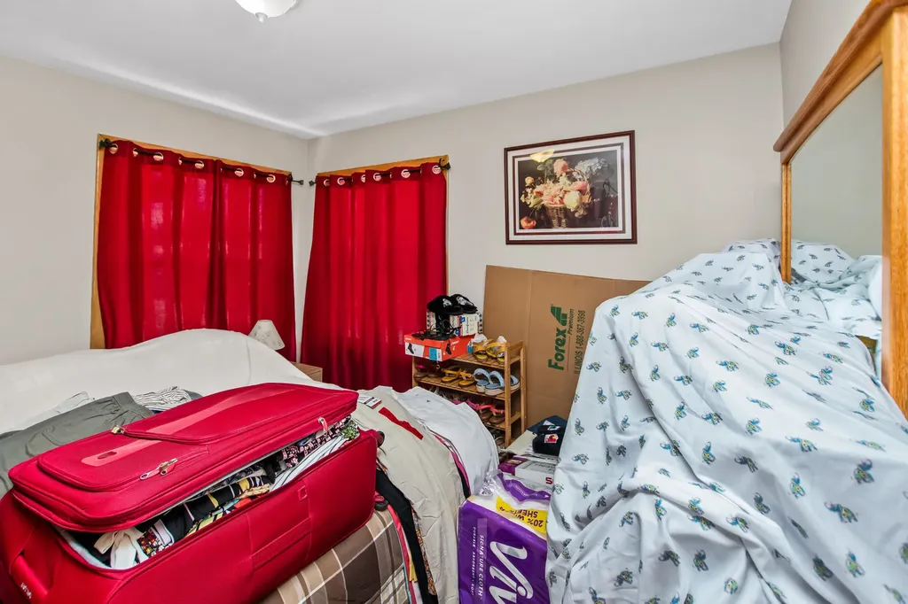 6252 West Irving Park Road Chicago IL 60634