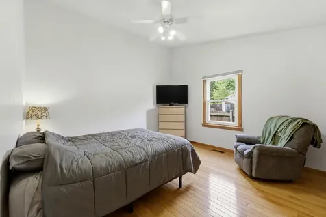 37883 North Watts Avenue Spring Grove IL 60081