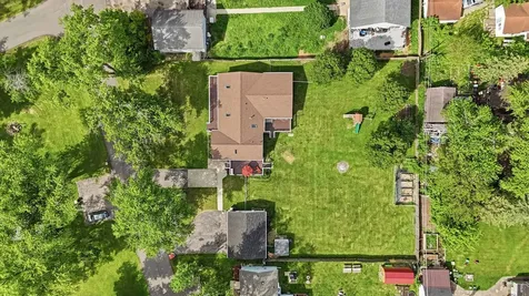 37883 North Watts Avenue Spring Grove IL 60081