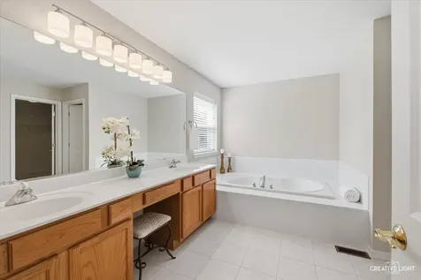 39W431 West Mallory Drive Geneva IL 60134