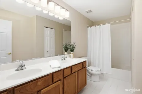 39W431 West Mallory Drive Geneva IL 60134