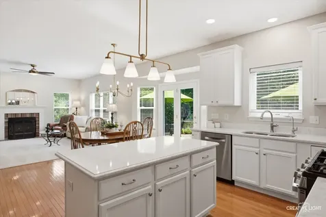 39W431 West Mallory Drive Geneva IL 60134