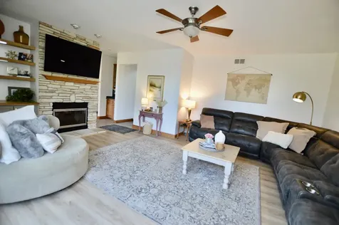 2211 Golden Rod Lane Johnsburg IL 60051