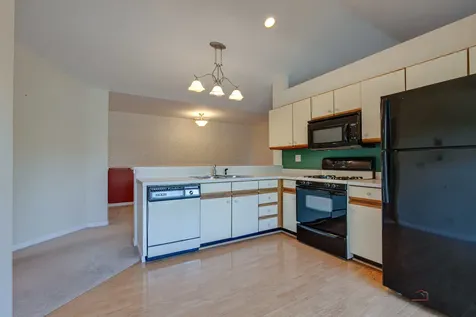 1209 Bradwell Lane Mundelein IL 60060