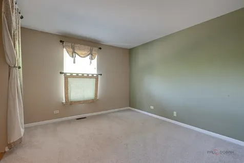 1209 Bradwell Lane Mundelein IL 60060