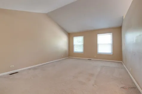 1209 Bradwell Lane Mundelein IL 60060