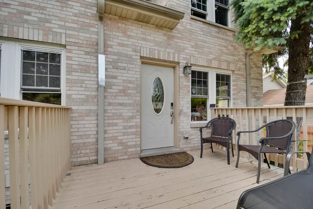 4820 South Lotus Avenue Chicago IL 60638