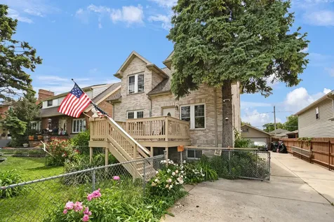 4820 South Lotus Avenue Chicago IL 60638