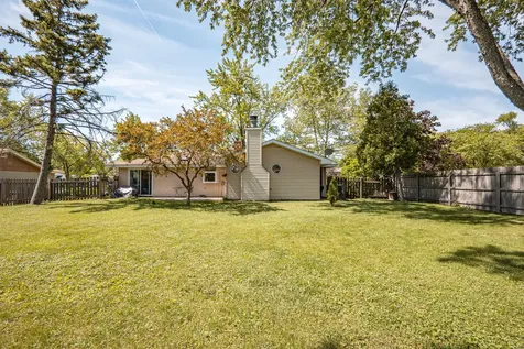 1624 West Weathersfield Way Schaumburg IL 60193