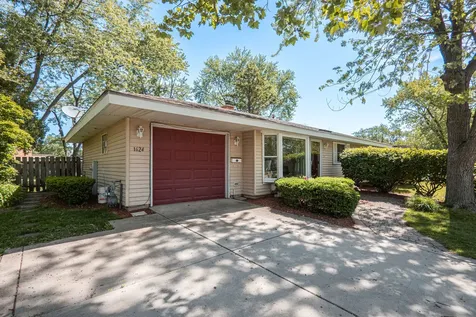 1624 West Weathersfield Way Schaumburg IL 60193