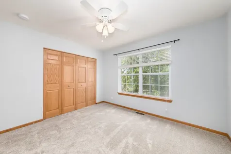 733 Pheasant Trail St. Charles IL 60174