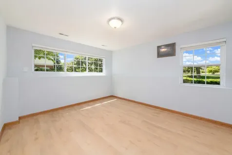 733 Pheasant Trail St. Charles IL 60174