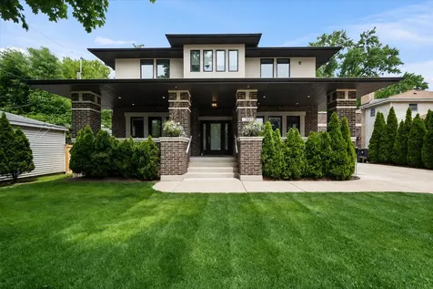 2921 Simpson Street Evanston IL 60201