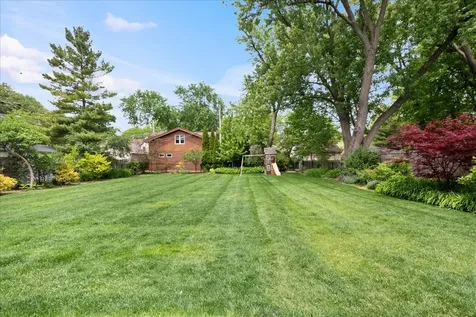 2921 Simpson Street Evanston IL 60201