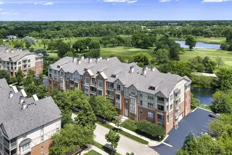 1781 Tudor Lane Northbrook IL 60062