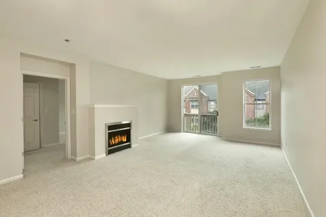 1781 Tudor Lane Northbrook IL 60062