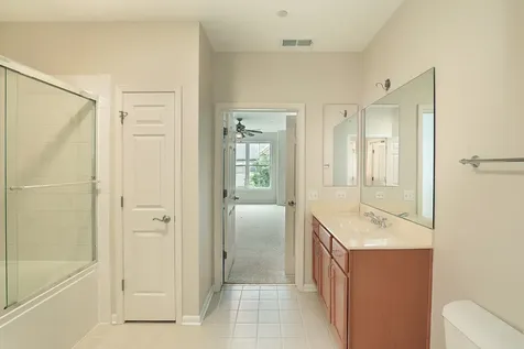 1781 Tudor Lane Northbrook IL 60062