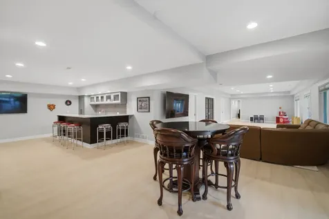 56 Hillburn Lane North Barrington IL 60010