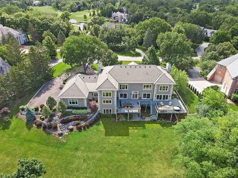 56 Hillburn Lane North Barrington IL 60010