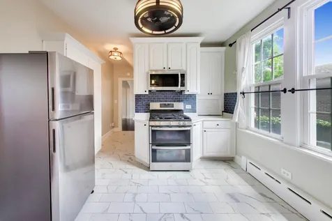 2660 Saint Johns Avenue Highland Park IL 60035