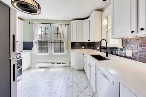 2660 Saint Johns Avenue Highland Park IL 60035