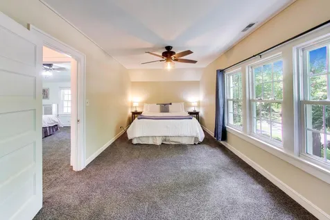 2660 Saint Johns Avenue Highland Park IL 60035