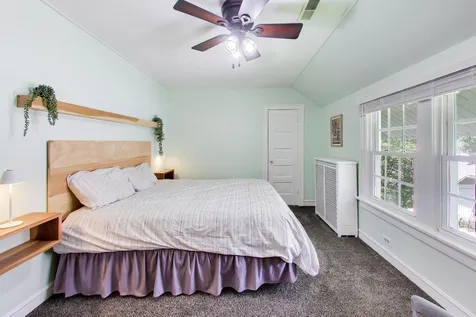 2660 Saint Johns Avenue Highland Park IL 60035