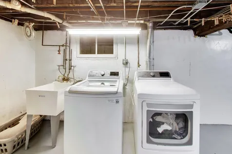 2660 Saint Johns Avenue Highland Park IL 60035