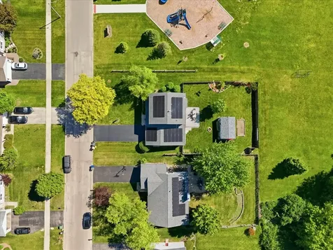 3413 Harbor Ridge Drive Zion IL 60099