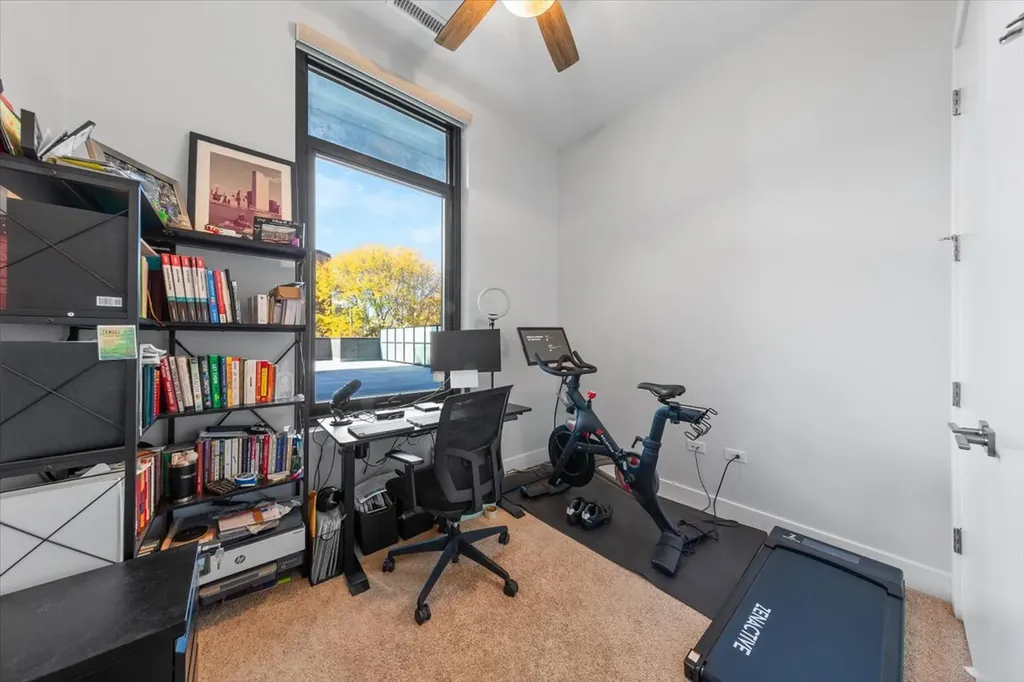 6 North Bishop Street Chicago IL 60607