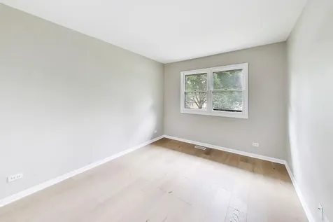 101 Indian Trail Westmont IL 60559
