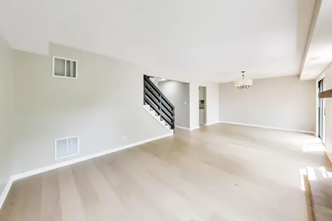 101 Indian Trail Westmont IL 60559