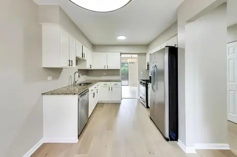 101 Indian Trail Westmont IL 60559