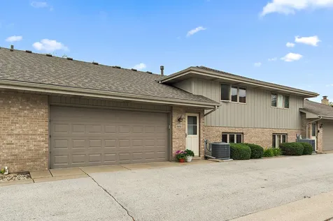 18059 Florida Court Orland Park IL 60467