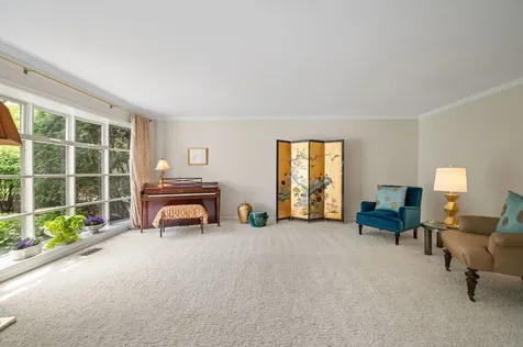 1618 Mccraren Road Highland Park IL 60035