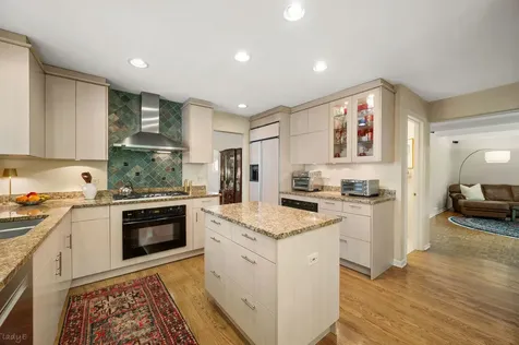 1618 Mccraren Road Highland Park IL 60035