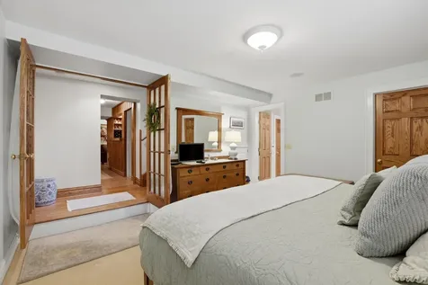 708 South Vine Avenue Park Ridge IL 60068