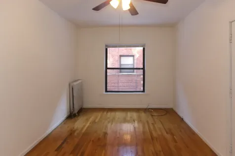 933 West Sunnyside Avenue Chicago IL 60640