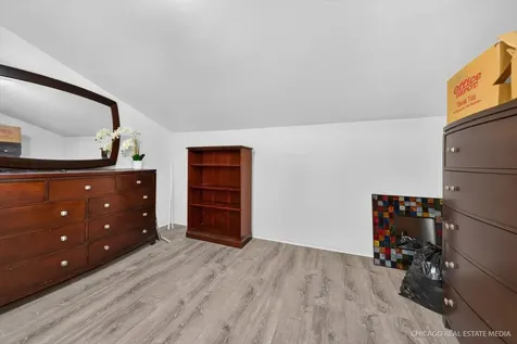4001 Whitehall Lane Algonquin IL 60102