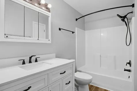 330 Cunat Boulevard Richmond IL 60071